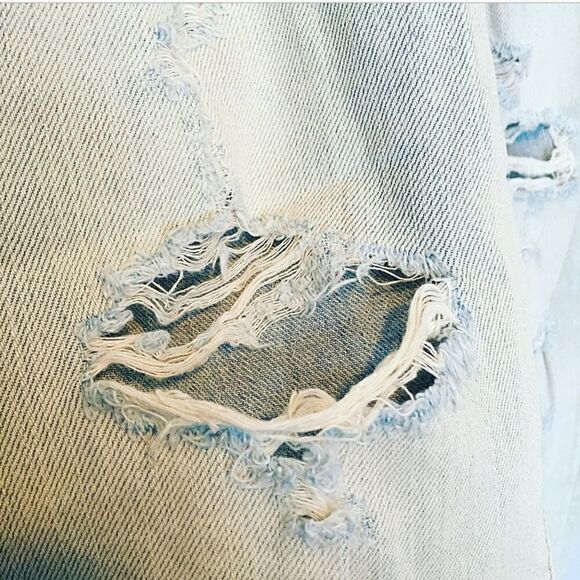 BDG jeans   - Picture 3 of 8